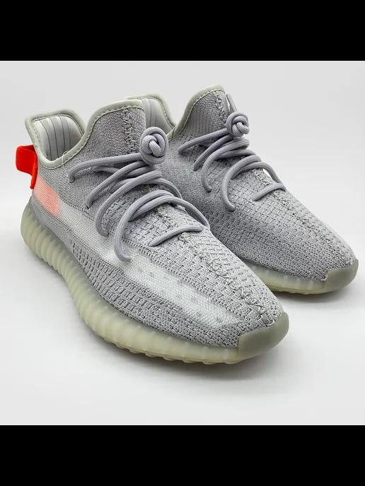 Кроссовки Yeezy Boost 350 V2 Tail Light