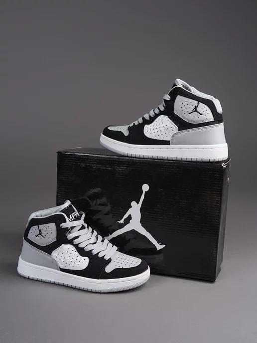 Кроссовки Nike Air Jordan 1 retro