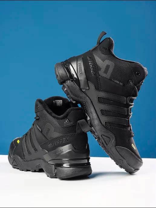 Кроссовки adidas зимние термо высокие Terrex Swift R3