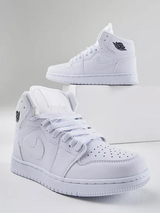 Кроссовки высокие Air Jordan 1