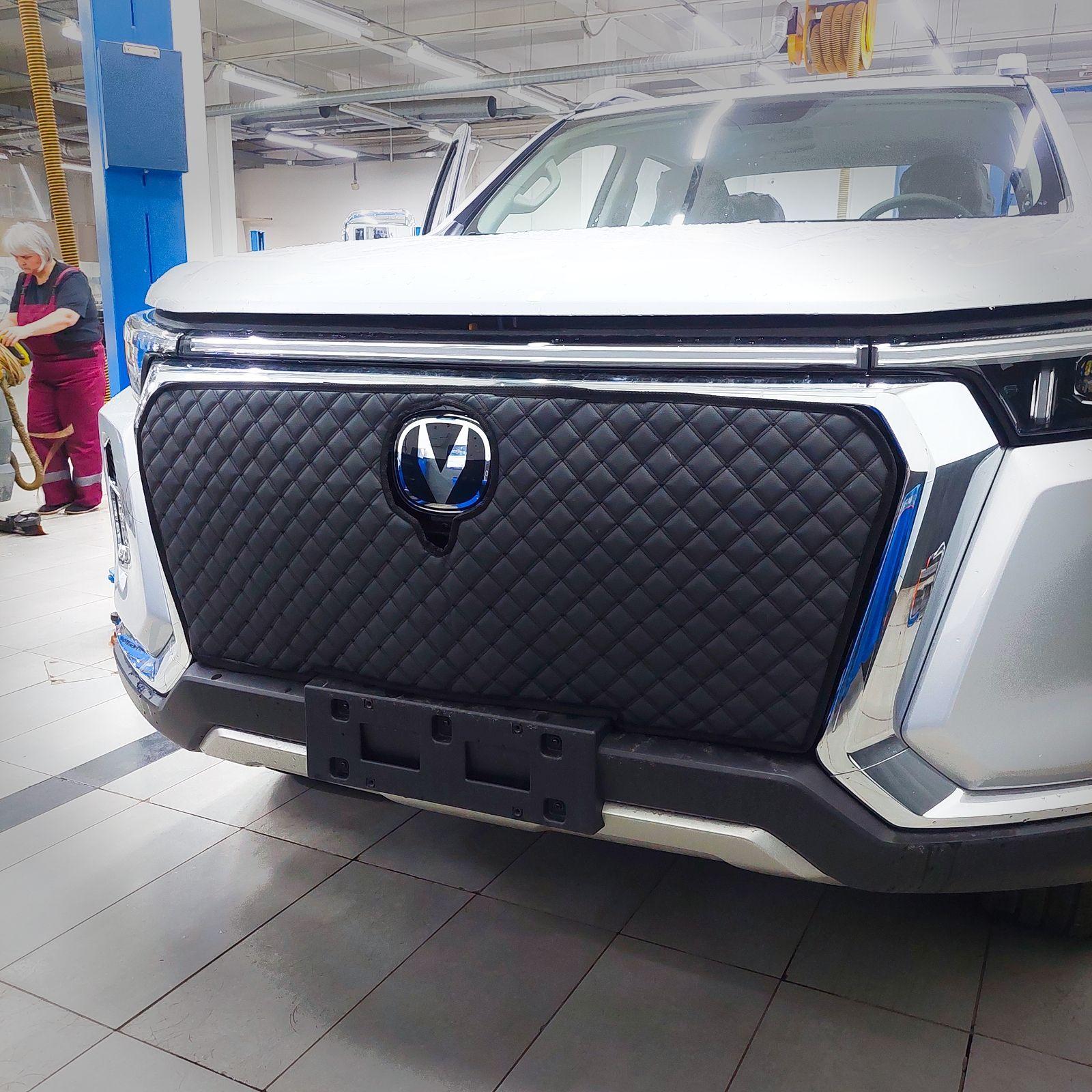 Утеплитель радиатора для Changan Hunter plus I, 2022 - н.в./чёрныйромб.