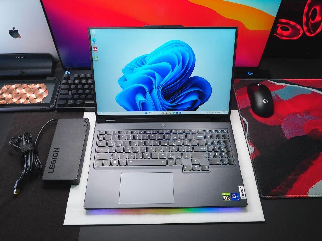 Lenovo Lenovo Legion 7 Pro 16IRX8 Игровой ноутбук 16", Intel Core i9-13900HX, RAM 16 ГБ, SSD, NVIDIA GeForce RTX 4070 для ноутбуков (8 Гб), Windows Home, серый, Русская раскладка