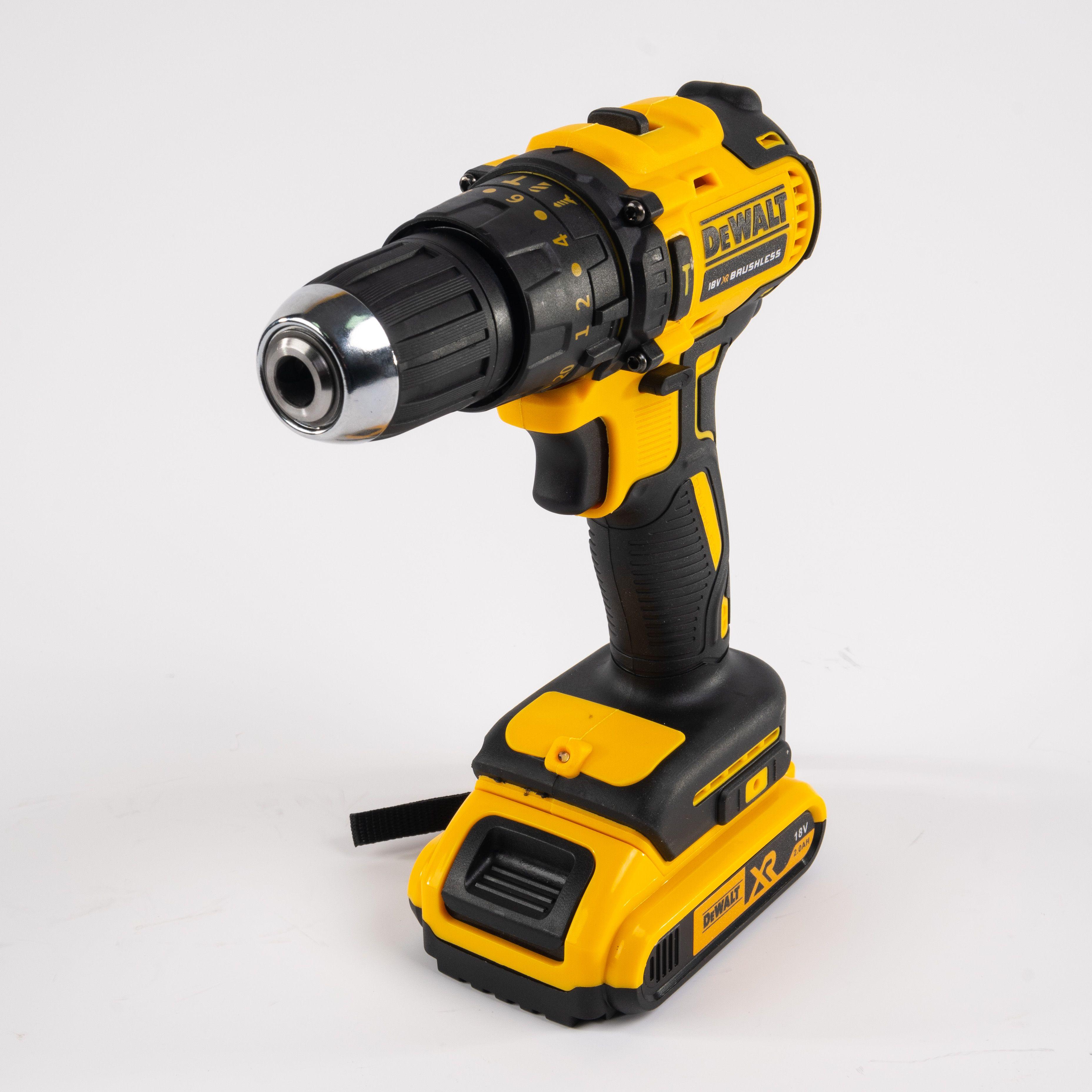 Шуруповерт Dewalt 18V