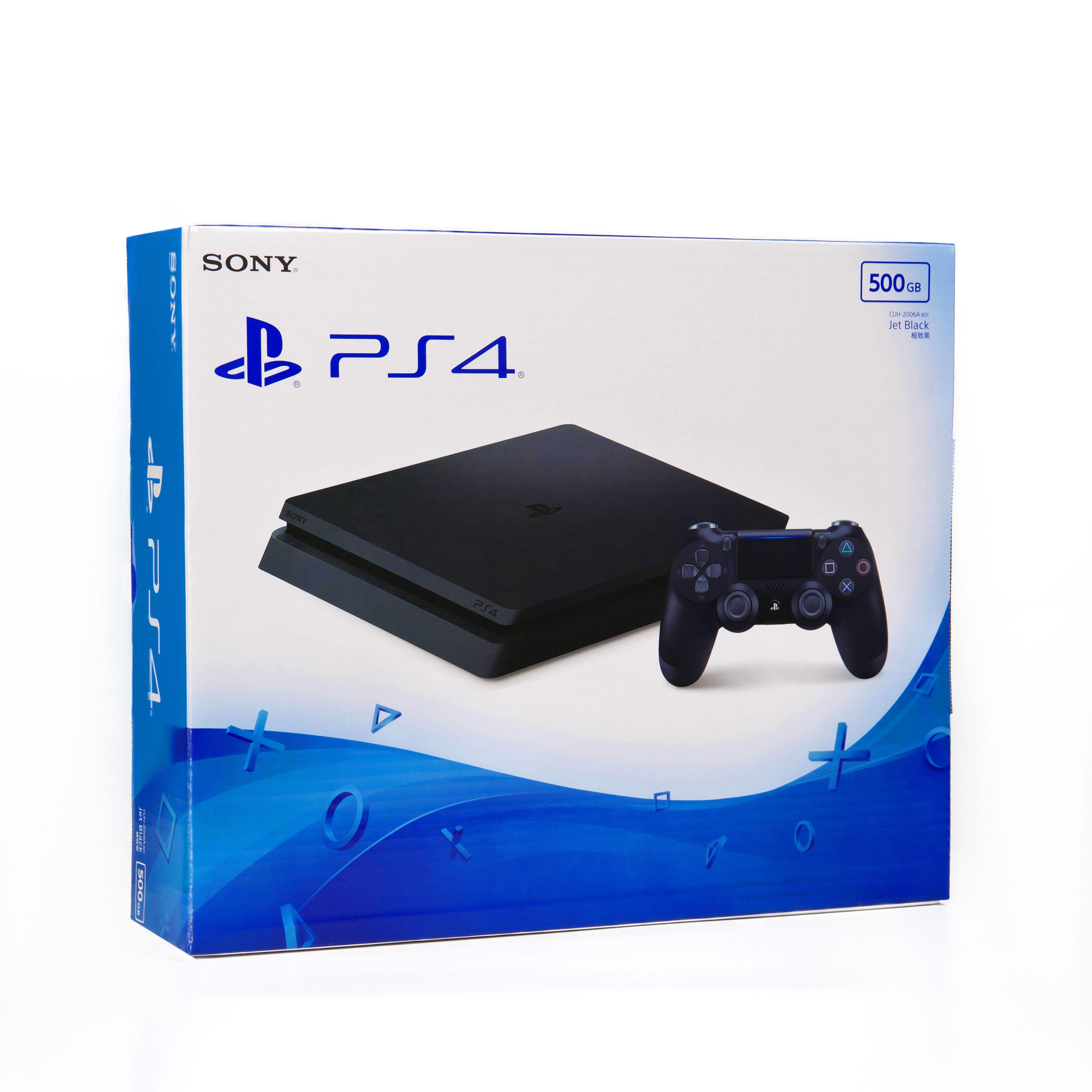 Игровая консоль PlayStation 4 500GB черная