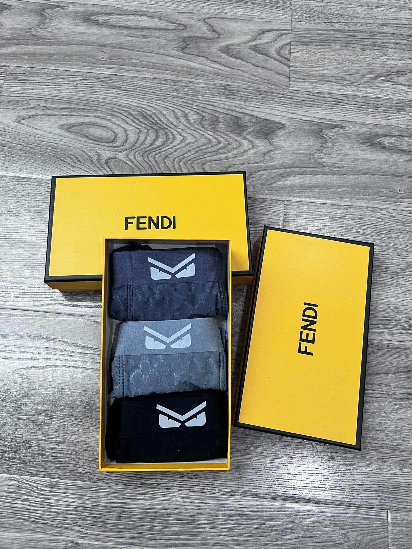 Трусы боксеры Fendi, 3 шт