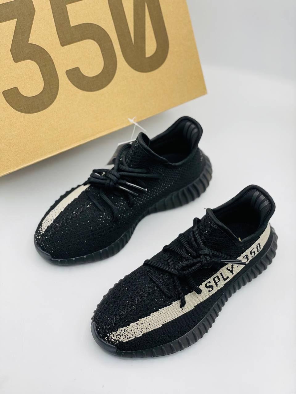 Кроссовки Yeezy boost 350