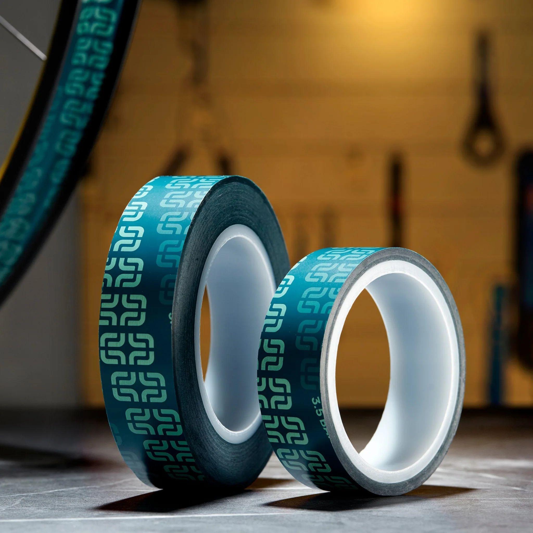 Лента ободная бескамерная E Thirteen Tubeless Tape 32mm 40m Seafoam (TR2UNA-126)