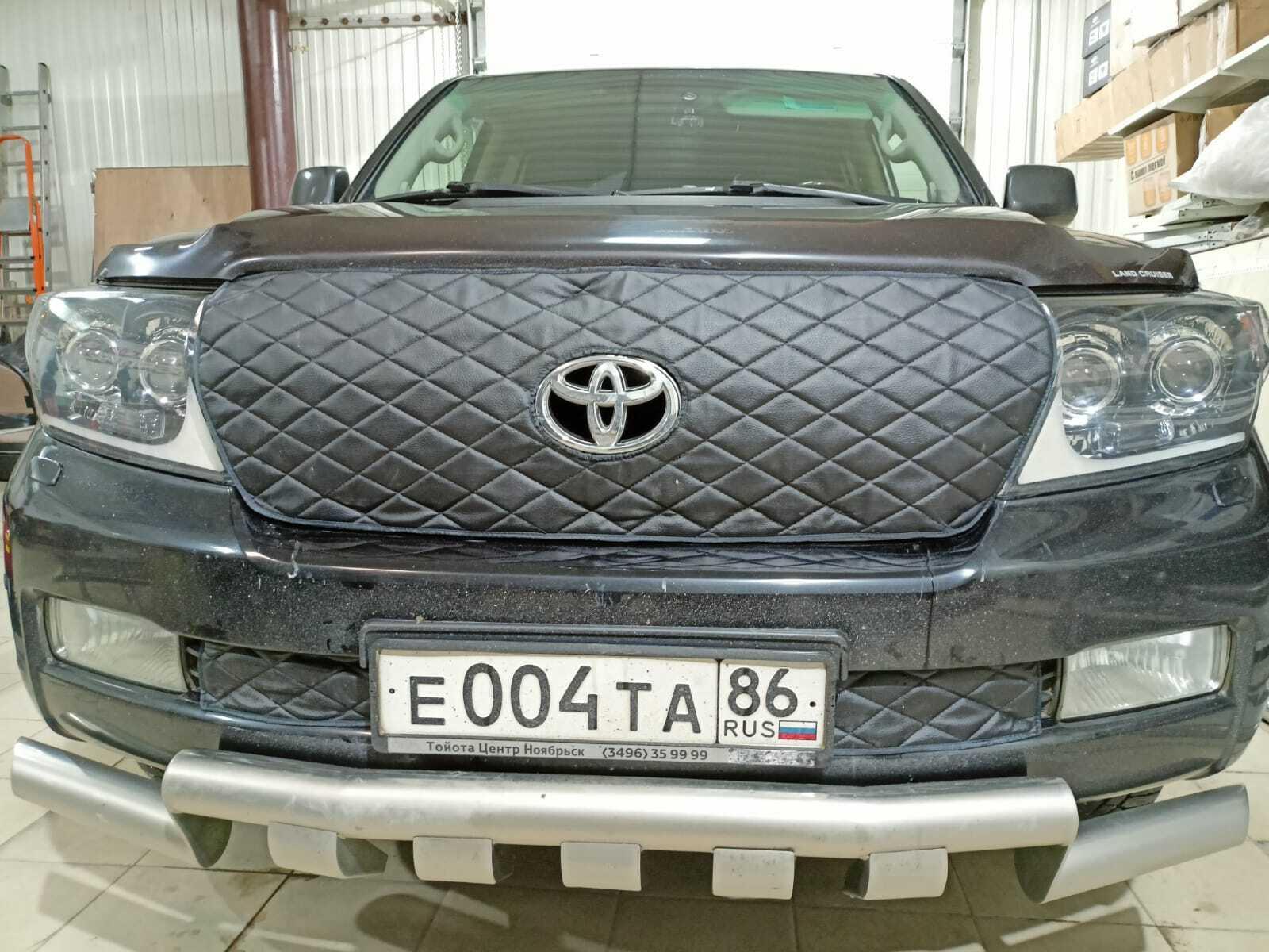 Утеплитель радиатора Без Камеры для Toyota Land Cruiser 200 (2007 -2012) Тойота Ленд Крузер