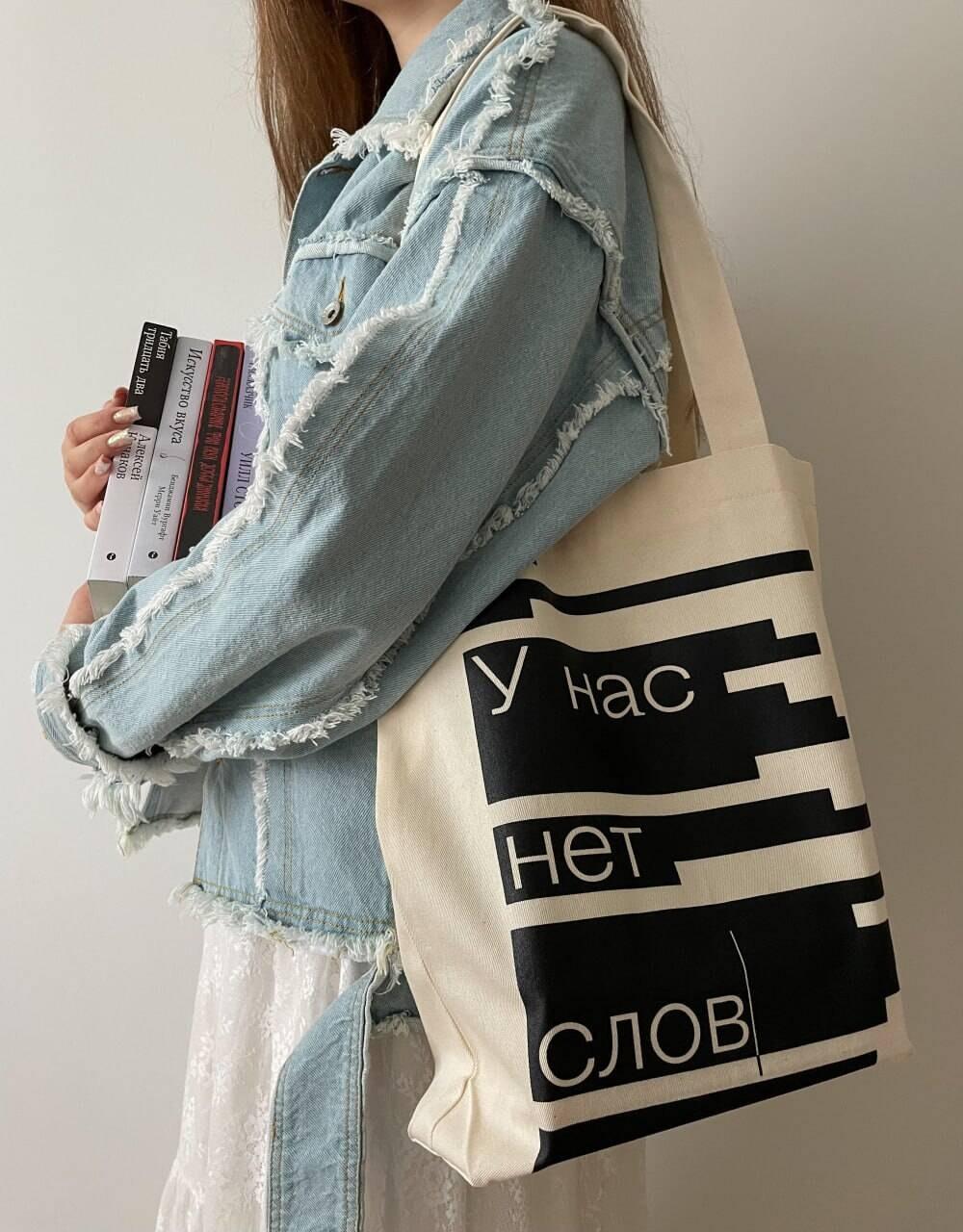 https://ndc.book24.ru/pim/products/images/15/72/019d428c-5f7d-7a5c-abf6-346b834a1572.jpg