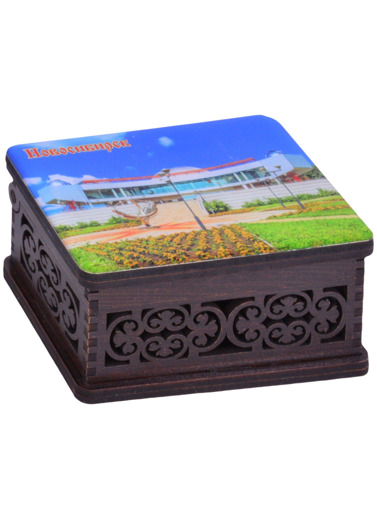https://ndc.book24.ru/pim/products/images/ce/08/018ee59e-388c-7bc1-9428-655b50c6ce08.jpg