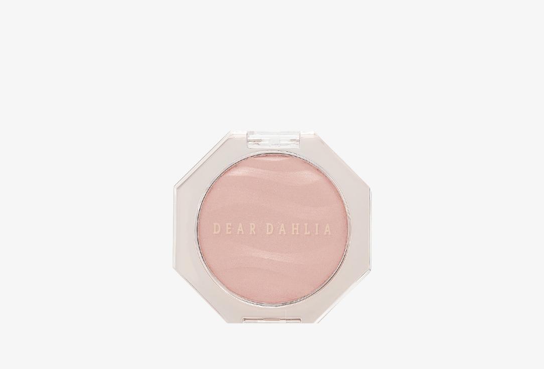 BLOOMING EDITION PETAL GLOW BLUSH. Цвет: TOUCHED