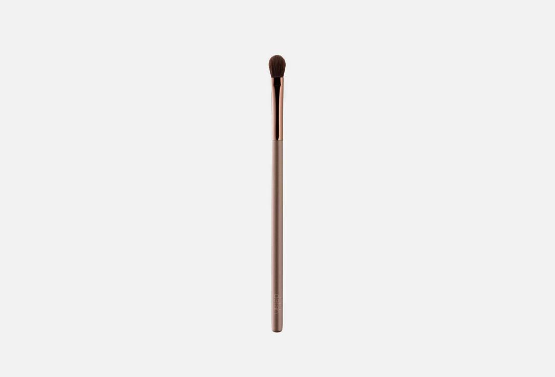 EYESHADOW BRUSH. 1 шт