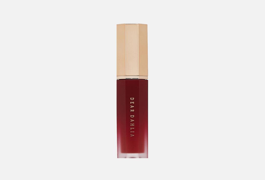 PETAL TOUCH PLUMPING LIP VELOUR. Цвет: CRIMSON CRUSH