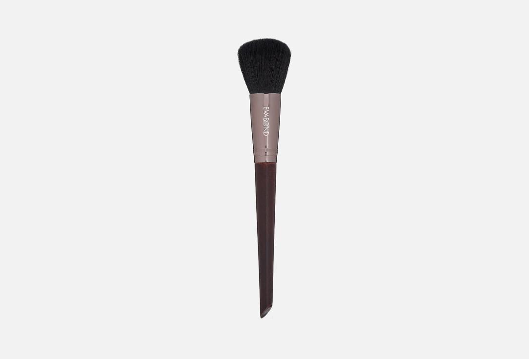 Makeup brush for powder and blush. 1 шт