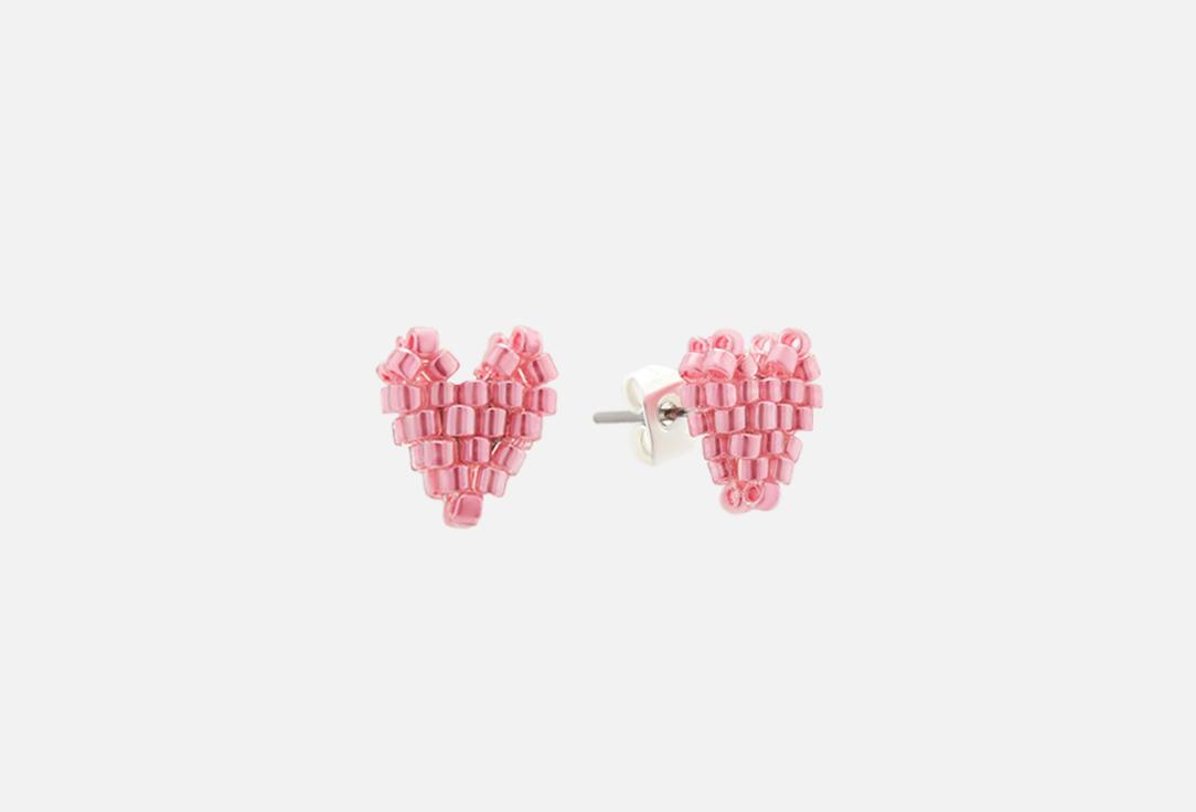 Heart shaped tiny earrings Pale-pink. 2 шт