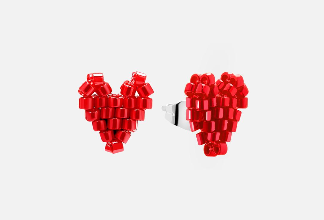 Heart shaped tiny earrings Red lacque. 2 шт