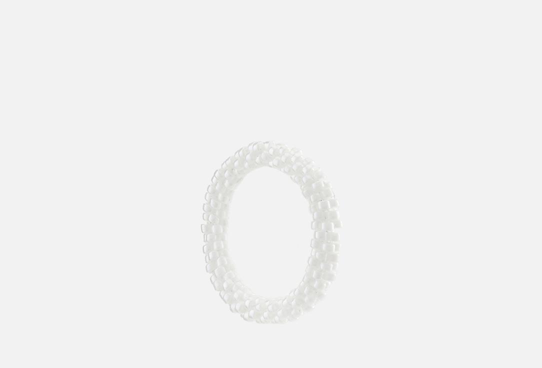 Simple beaded ring White. 17