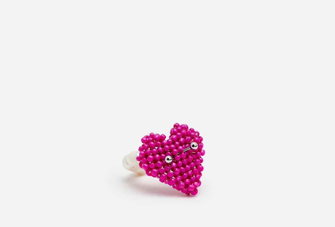 Heart with piercing. 15