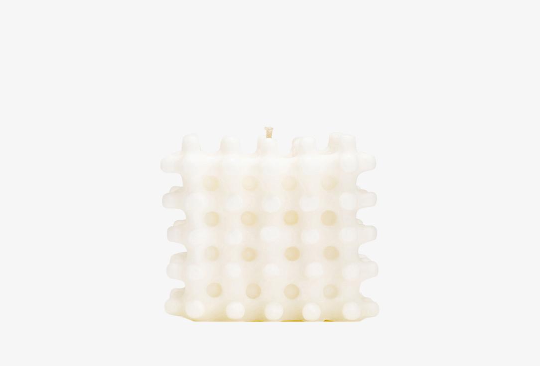 candle 8.24 white. 262 г