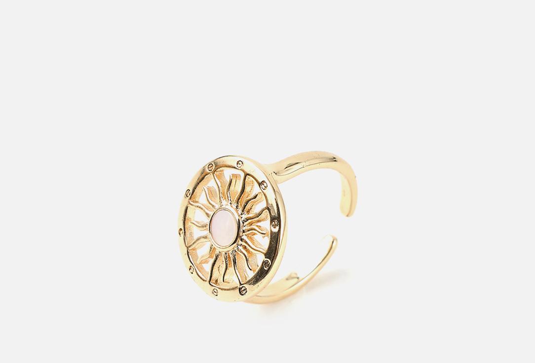 The ring is a dimensionless Sun with mother of pearl in gold. 1 шт