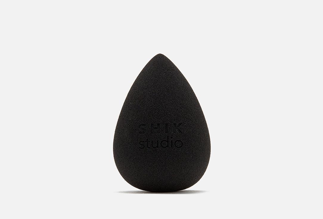 Make-up sponge black. 1 шт