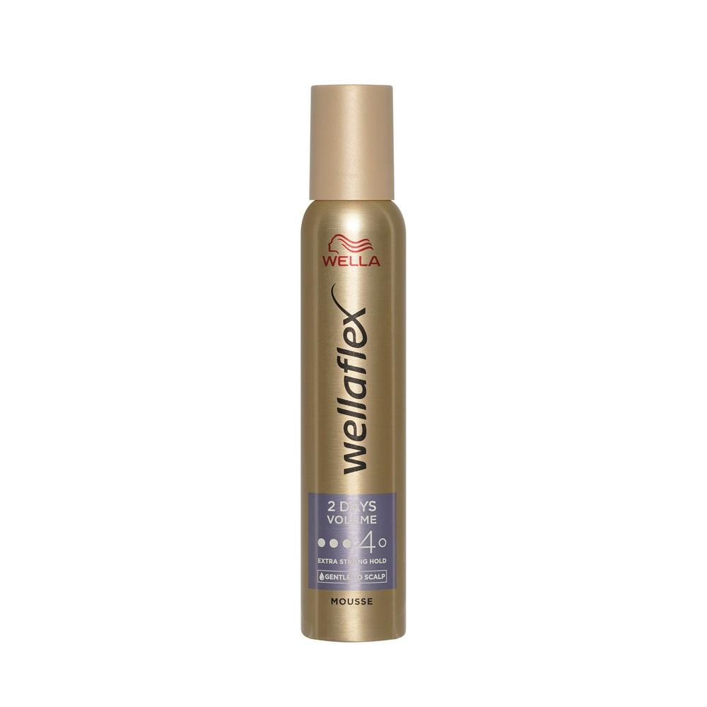 Мусс для волос Wella Wellaflex 2 Days Volume 4 200мл