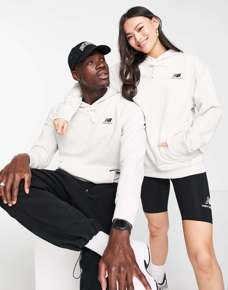 Серое худи Unisex с логотипом New Balance, свободный крой и капюшон на шнурке