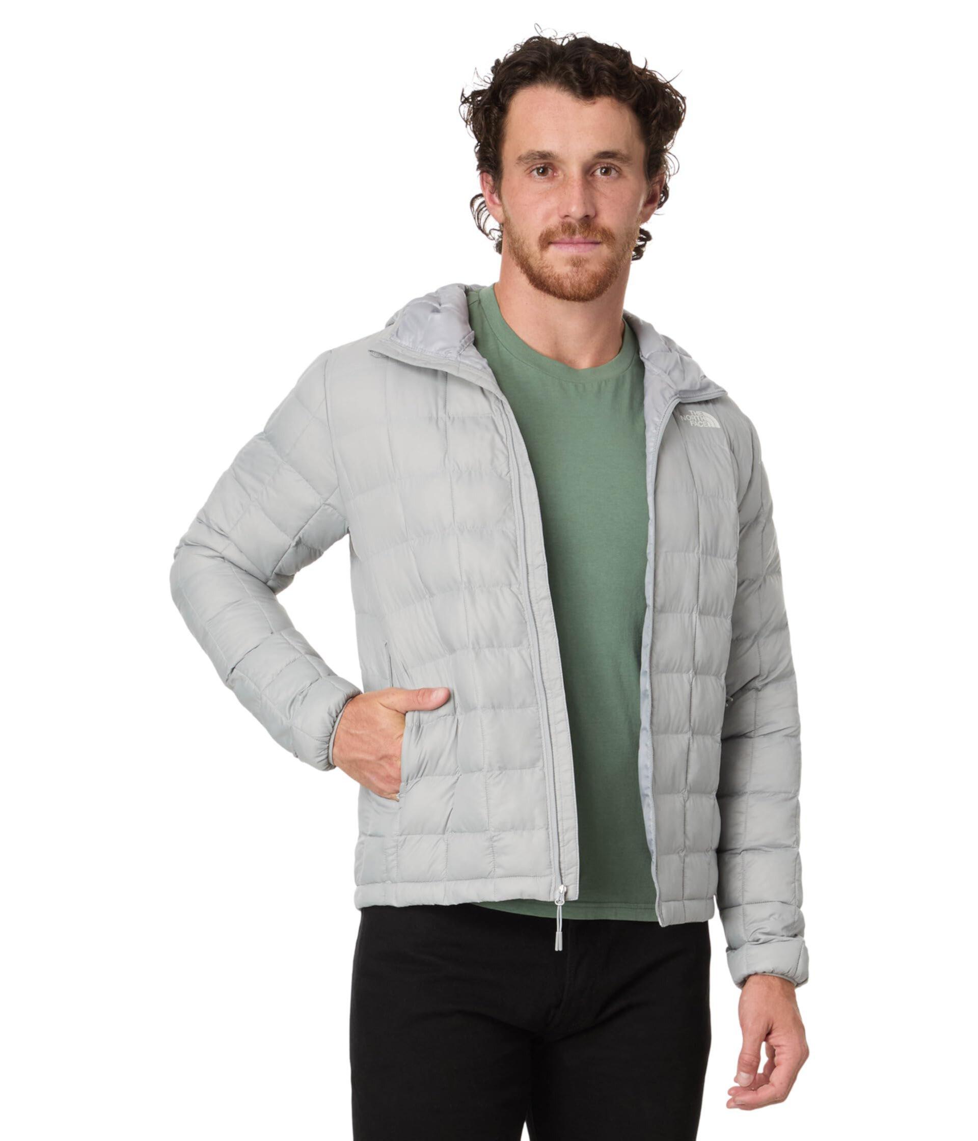 Эко-худи ThermoBall™ 2.0 от The North Face из 20% переработанных материалов