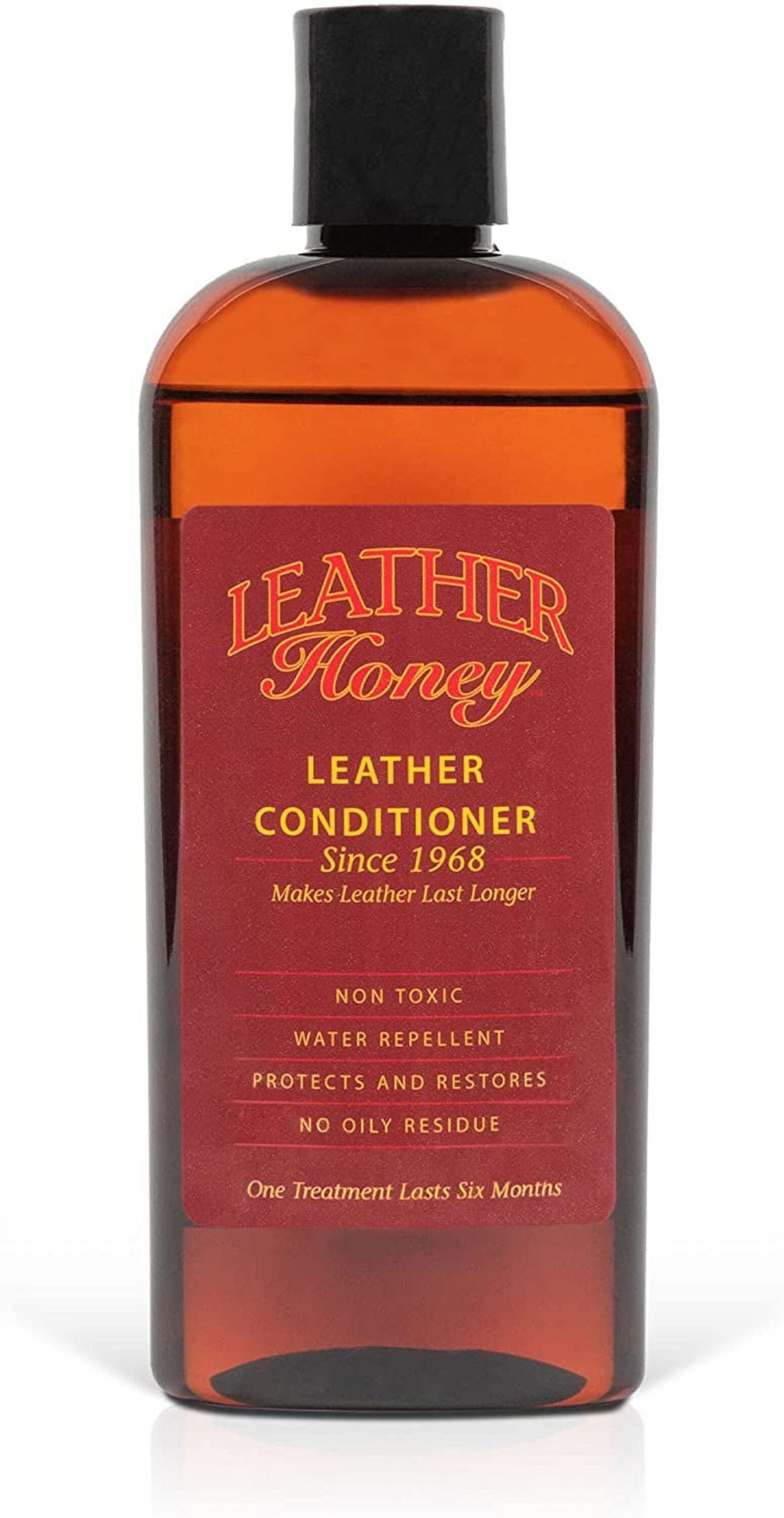 Leather Honey Non-Toxic Leather Care Kit (8oz Cleaner, 8oz Conditioner and Two Applicator Cloths)