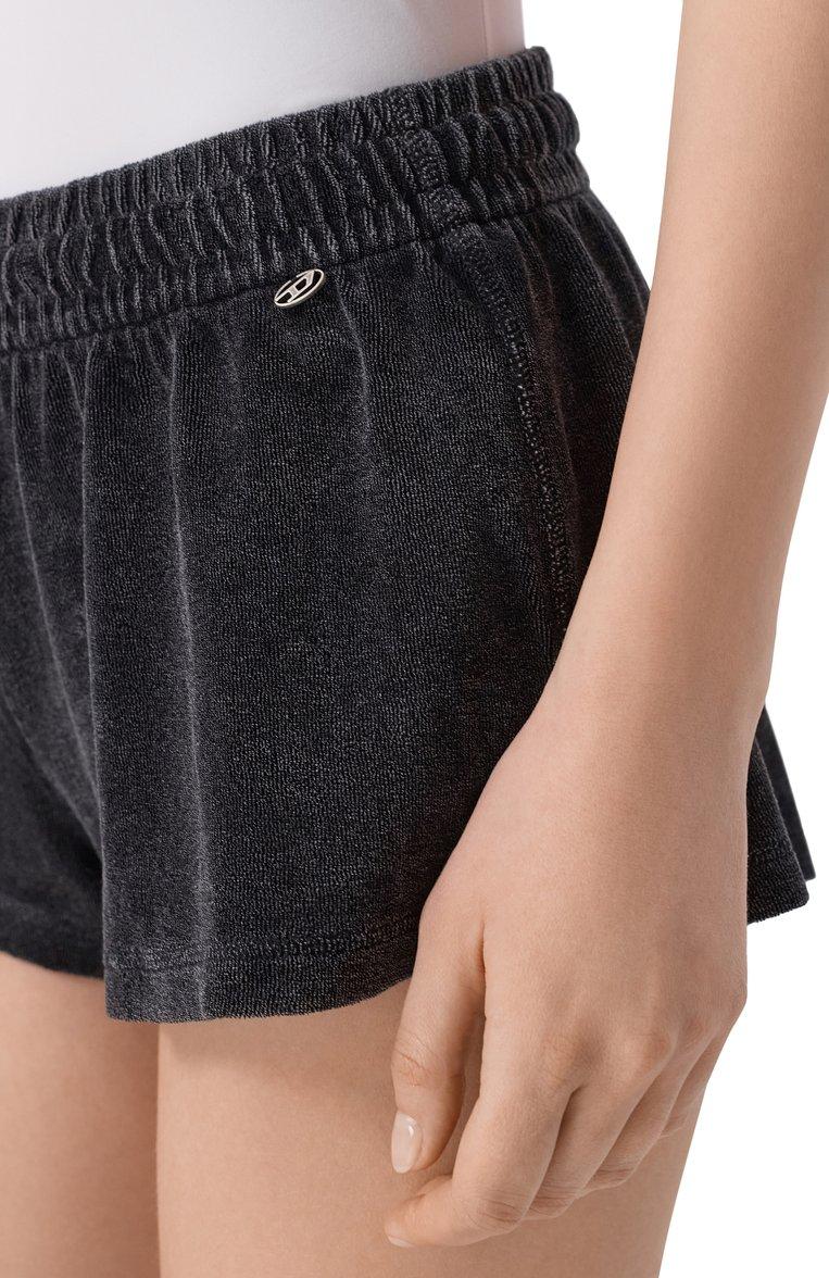 https://st-cdn.tsum.com/sig/0024e0d0026306bf46ec6d29d824d231/width/763/i/93/b8/e1/83/45deb359-016c-43f5-a045-16ae3413c240.jpg
