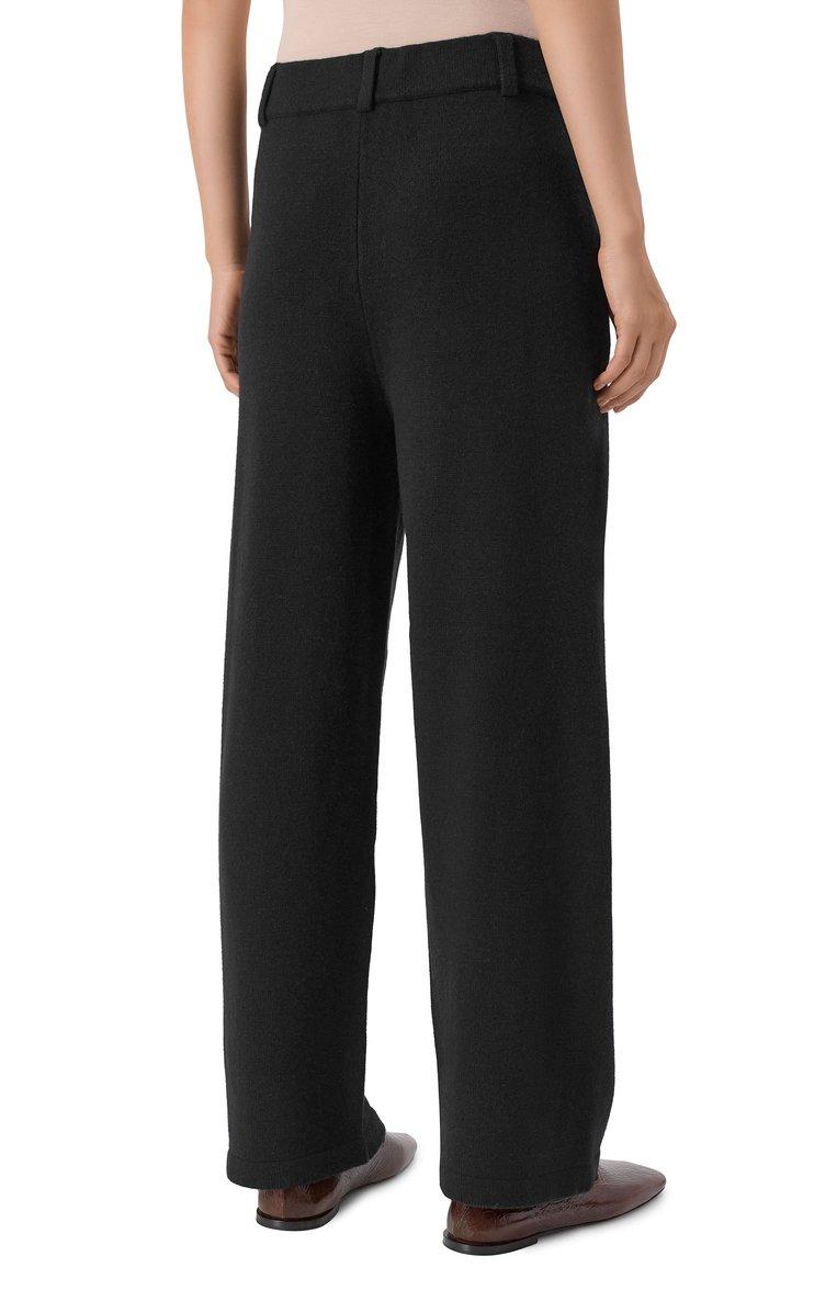 https://st-cdn.tsum.com/sig/01d8be85c11c1c6f45ffb6c7b9c368c4/width/763/i/7c/02/1e/e6/5942fce0-9306-11f0-b80d-b4969139ea48.jpg