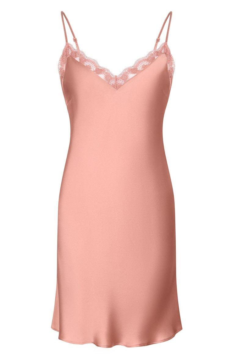 https://st-cdn.tsum.com/sig/0516619417b82952a28b2f319fd6e058/width/763/i/c0/65/bd/7b/3cecdff9-fb30-491f-bb2f-370d72ba6a8e.jpg