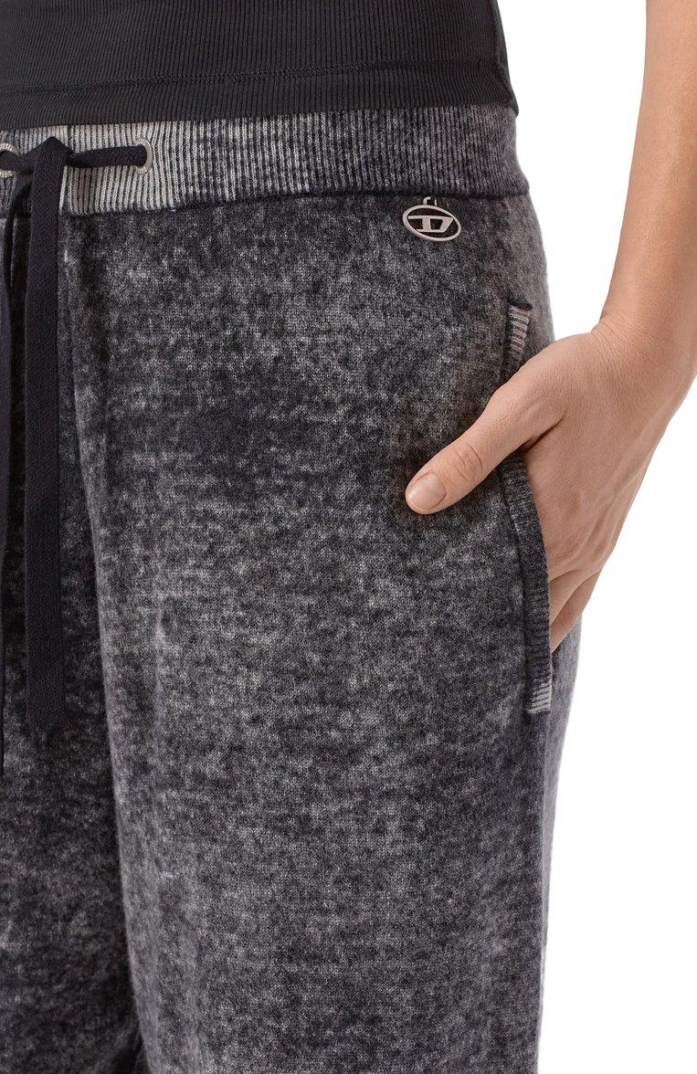 https://st-cdn.tsum.com/sig/052f7bf2220585c78e95863930e7acad/width/763/i/dd/88/31/ea/c86ea6d5-efaa-11f0-b80d-b4969139ea48.jpg