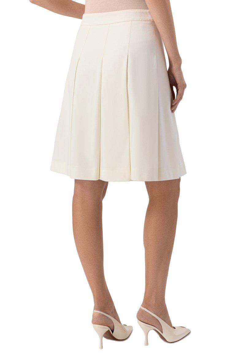 https://st-cdn.tsum.com/sig/082fc5fba8c89bd05b15754c731aa93a/width/763/i/94/95/96/23/db19883b-0f21-11f0-b80d-b4969139ea48.jpg