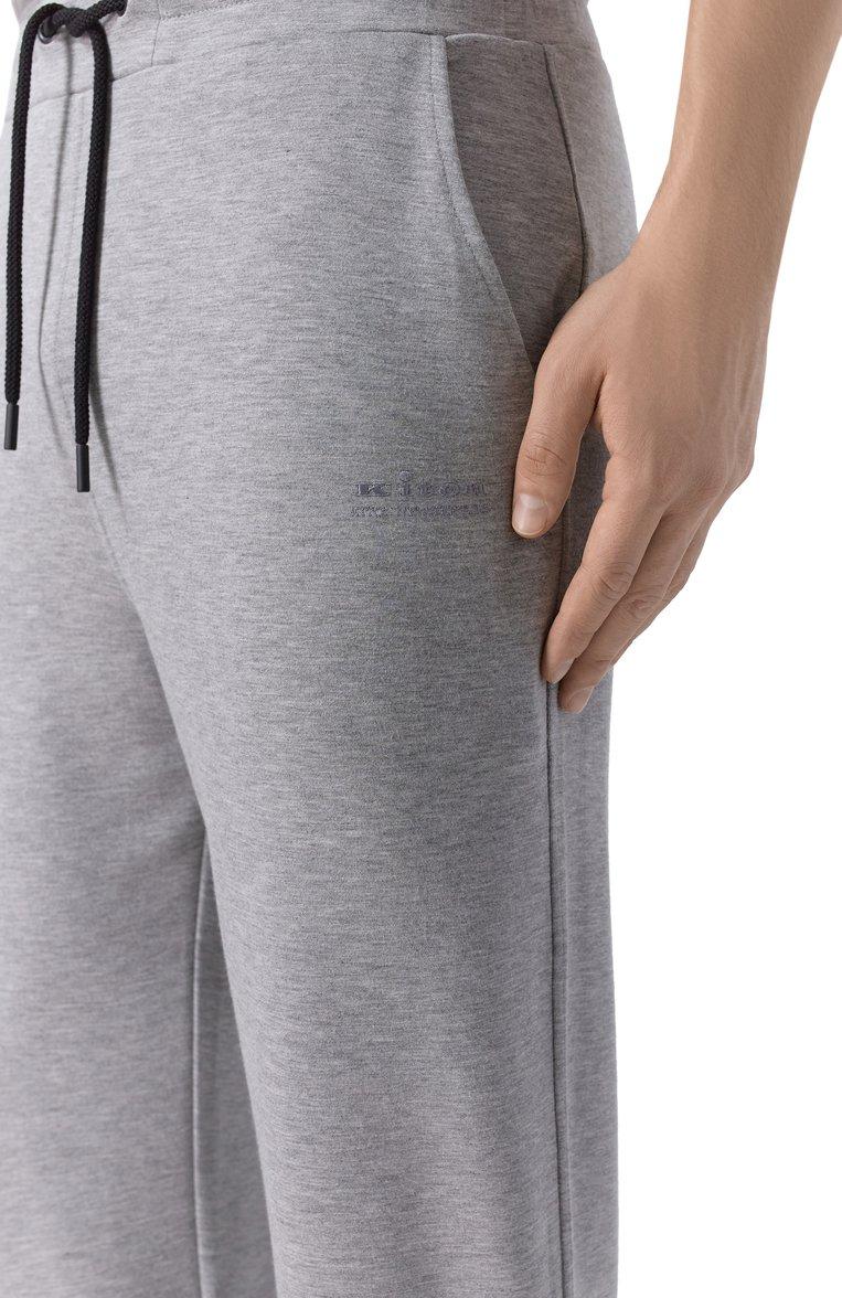 https://st-cdn.tsum.com/sig/0b9679120f31015d91aa581a6b0c20e4/width/763/i/20/5d/4e/19/5f0a7cb4-c15b-11f0-b80d-b4969139ea48.jpg