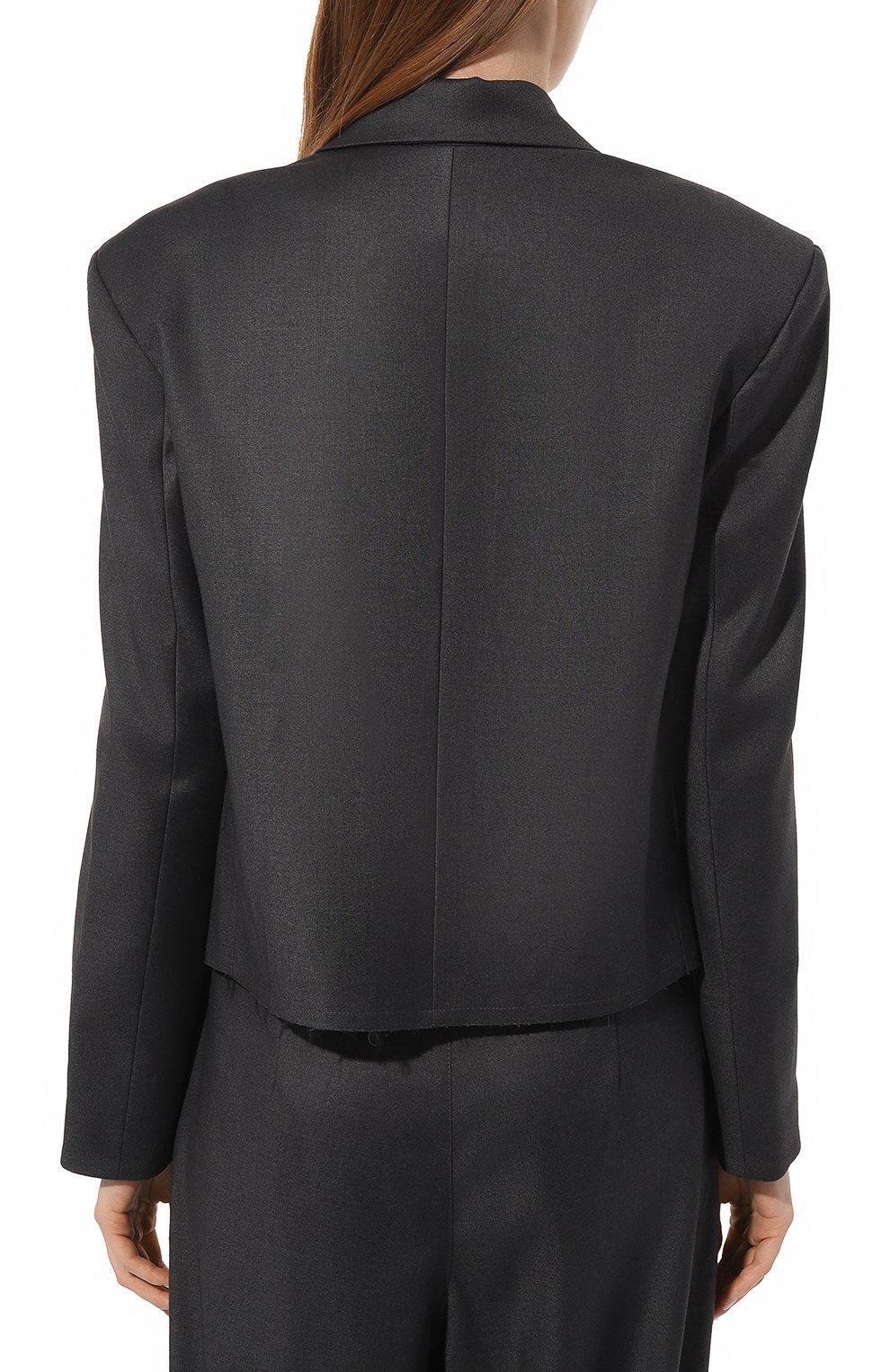 https://st-cdn.tsum.com/sig/0c7caa28a449f54bafba524d54a834e4/width/1526/i/86/2f/ce/b4/8262b3b8-e4d7-44ca-98a2-4d22797b3435.jpg