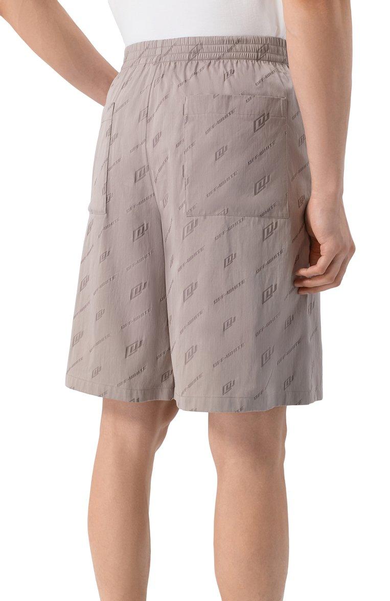 https://st-cdn.tsum.com/sig/0dc39c8ed0b75b674090788363def0af/width/763/i/e6/a5/75/be/38fc12b9-d8dc-4160-8e69-9e6569a63a8b.jpg