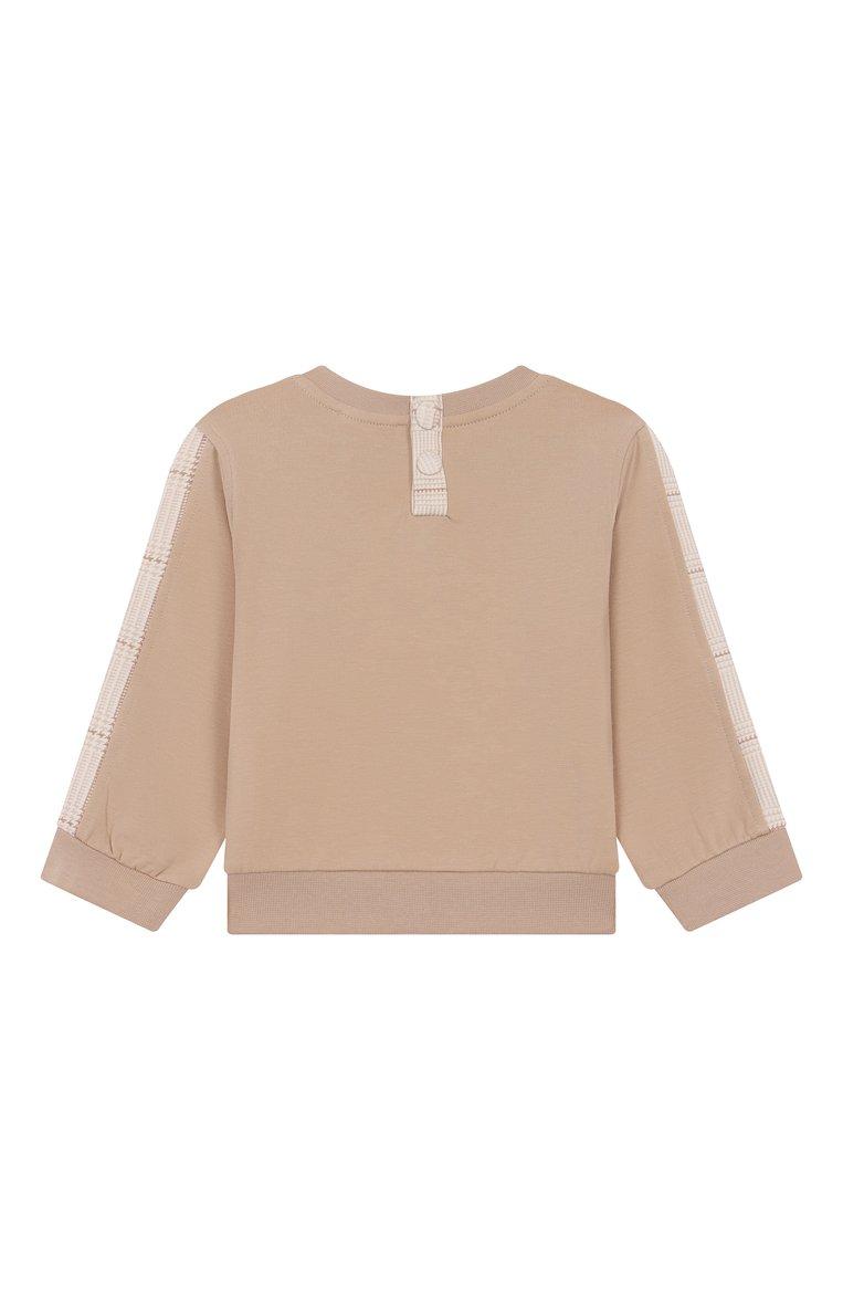 https://st-cdn.tsum.com/sig/1015840471b0d266083f9c2a4d22889b/width/763/i/b7/db/0f/30/a65a2a3c-81bf-11f0-b80d-b4969139ea48.jpg
