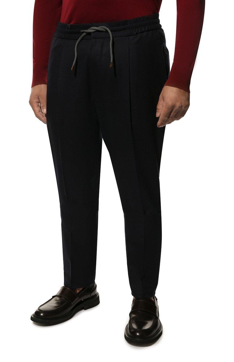https://st-cdn.tsum.com/sig/1065f71356626aadbed0a89da5286239/width/763/i/ff/0f/30/42/ff0f3042-01cc-3bfc-acc5-a473bc4d7441.jpg