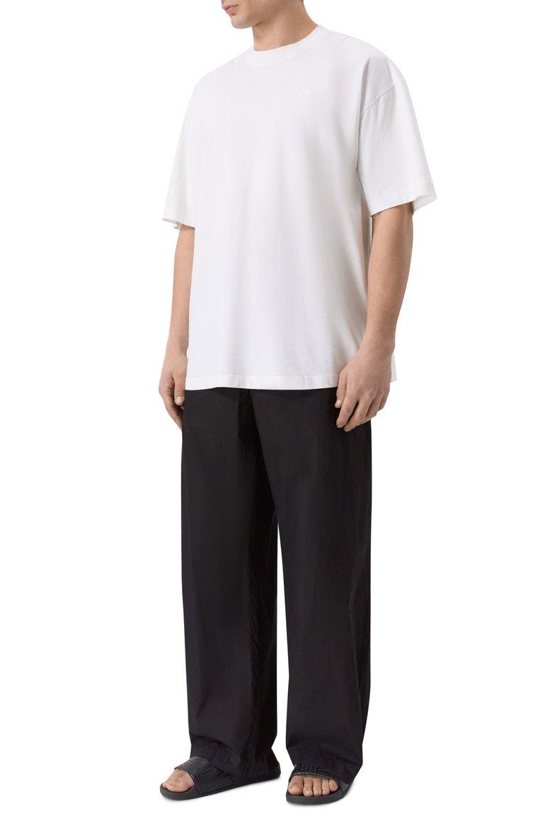 https://st-cdn.tsum.com/sig/1101d21d21f60eabef289ef743468894/width/763/i/9c/25/34/9b/44672e8c-f152-11f0-b80d-b4969139ea48.jpg