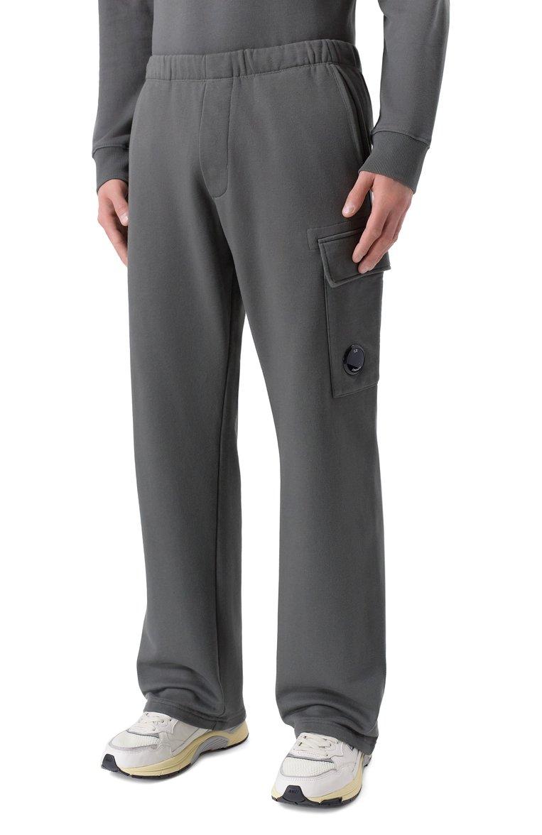 https://st-cdn.tsum.com/sig/1224086635afcc5de63061238de3e0ae/width/763/i/47/29/71/cb/11230e39-f7a3-11f0-b80d-b4969139ea48.jpg