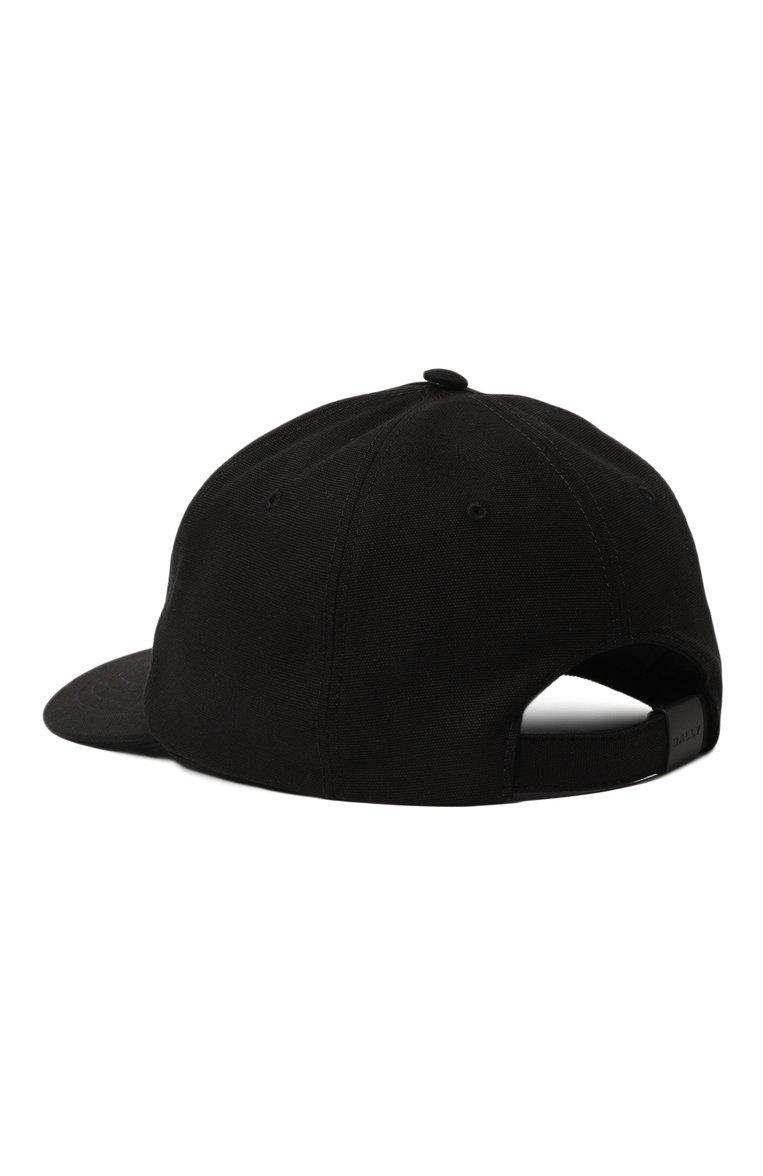 https://st-cdn.tsum.com/sig/16a7ec0f97f0e35fb2750cdbb6a41afd/width/763/i/fb/c7/c3/b0/10690b62-0d77-45e7-b29c-e3679e7f9ce5.jpg