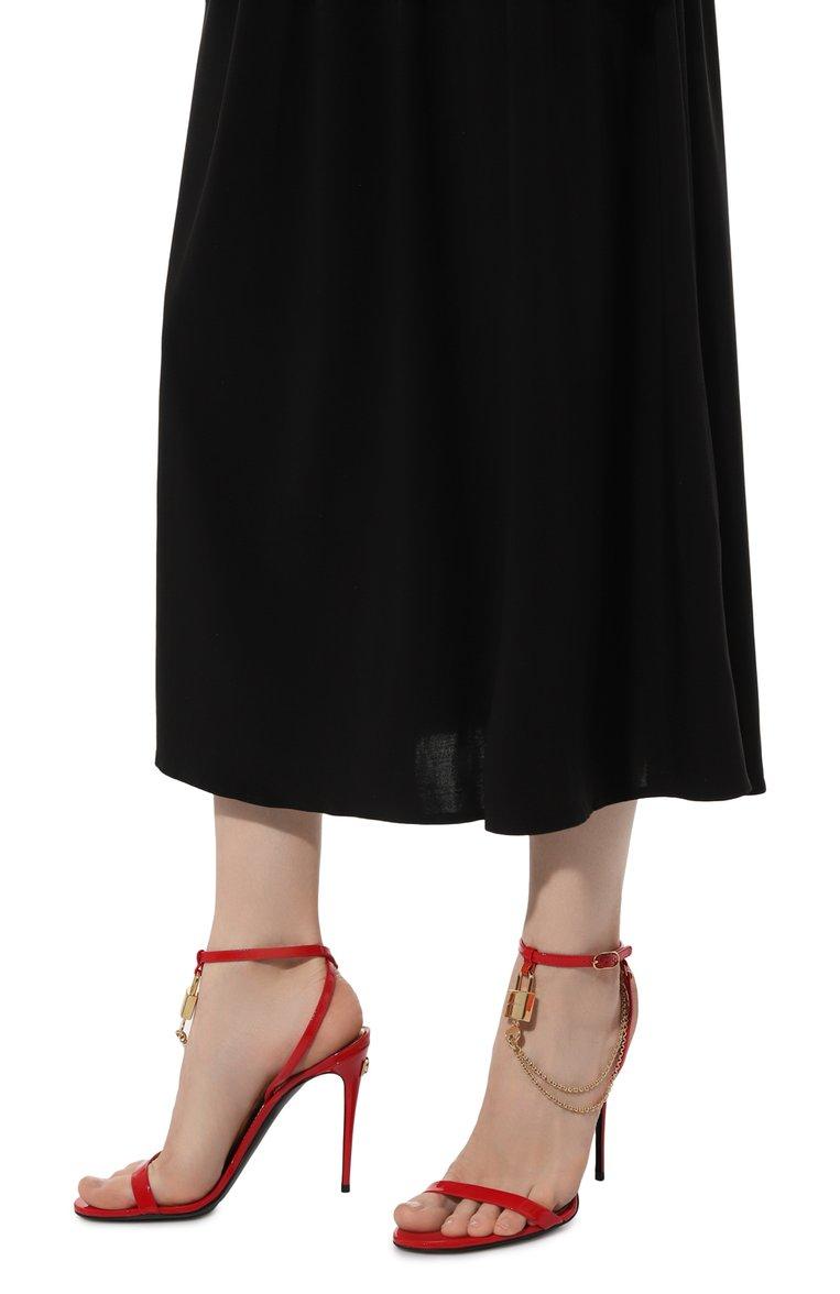 https://st-cdn.tsum.com/sig/184ceb17ae65eb19b3ddca7ccd74bba0/width/763/i/aa/da/56/77/741367ca-2cb7-4c9d-b734-d5bb082e8eb3.jpg