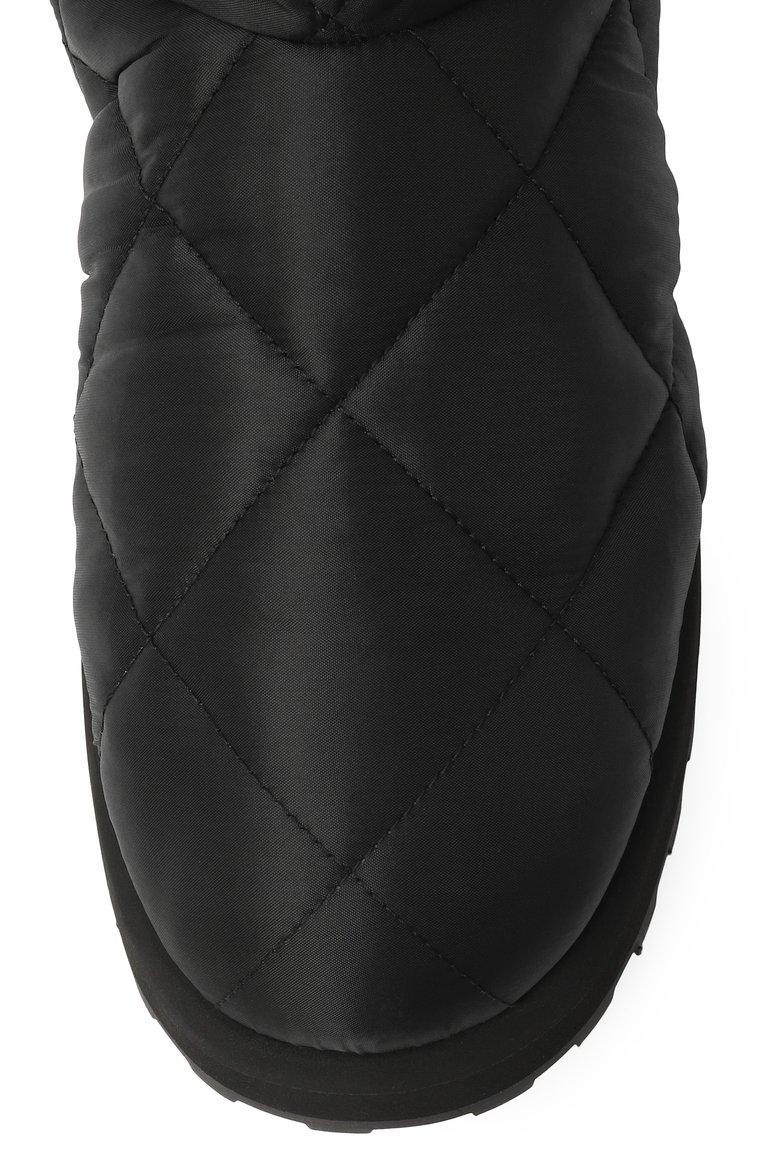 https://st-cdn.tsum.com/sig/18b3df986e629feada56b01222c86f1a/width/763/i/87/79/b0/e0/b6c00453-987d-11f0-b80d-b4969139ea48.jpg