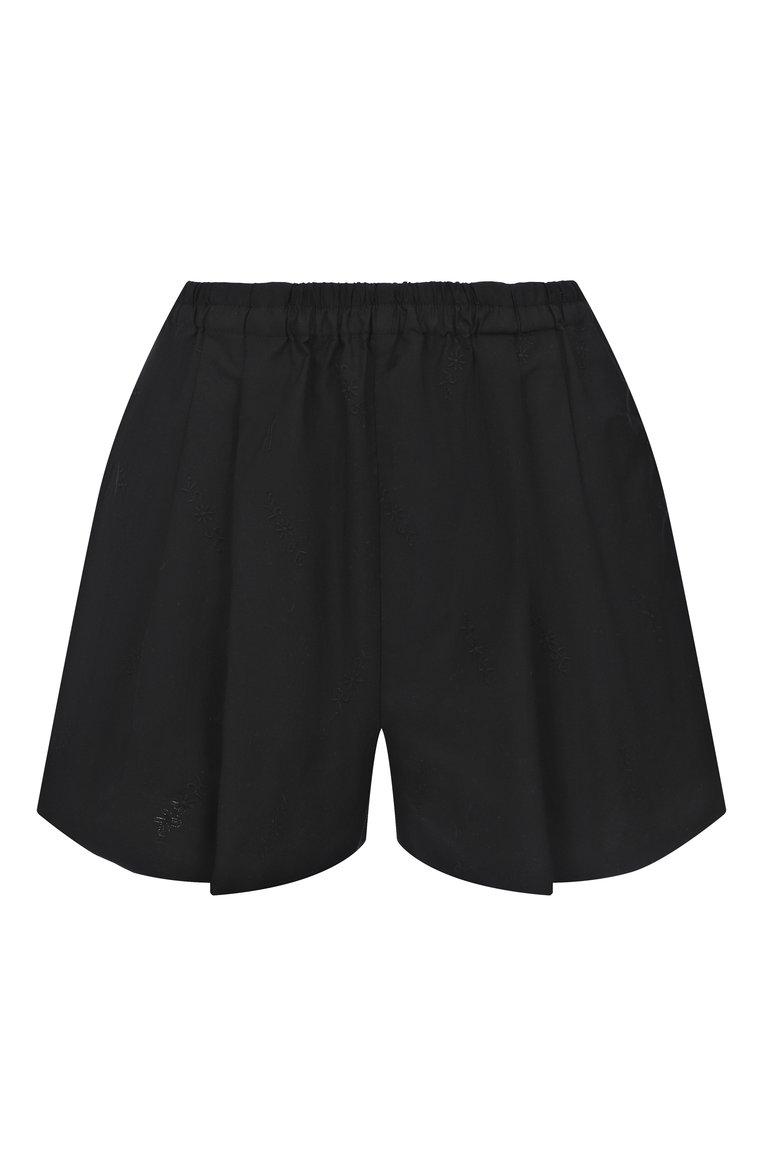 https://st-cdn.tsum.com/sig/1935b22c79326b746aee6fb7e042a966/width/763/i/7a/66/a0/e1/510a71e9-b135-40ce-b96b-f025bcee31ff.jpg