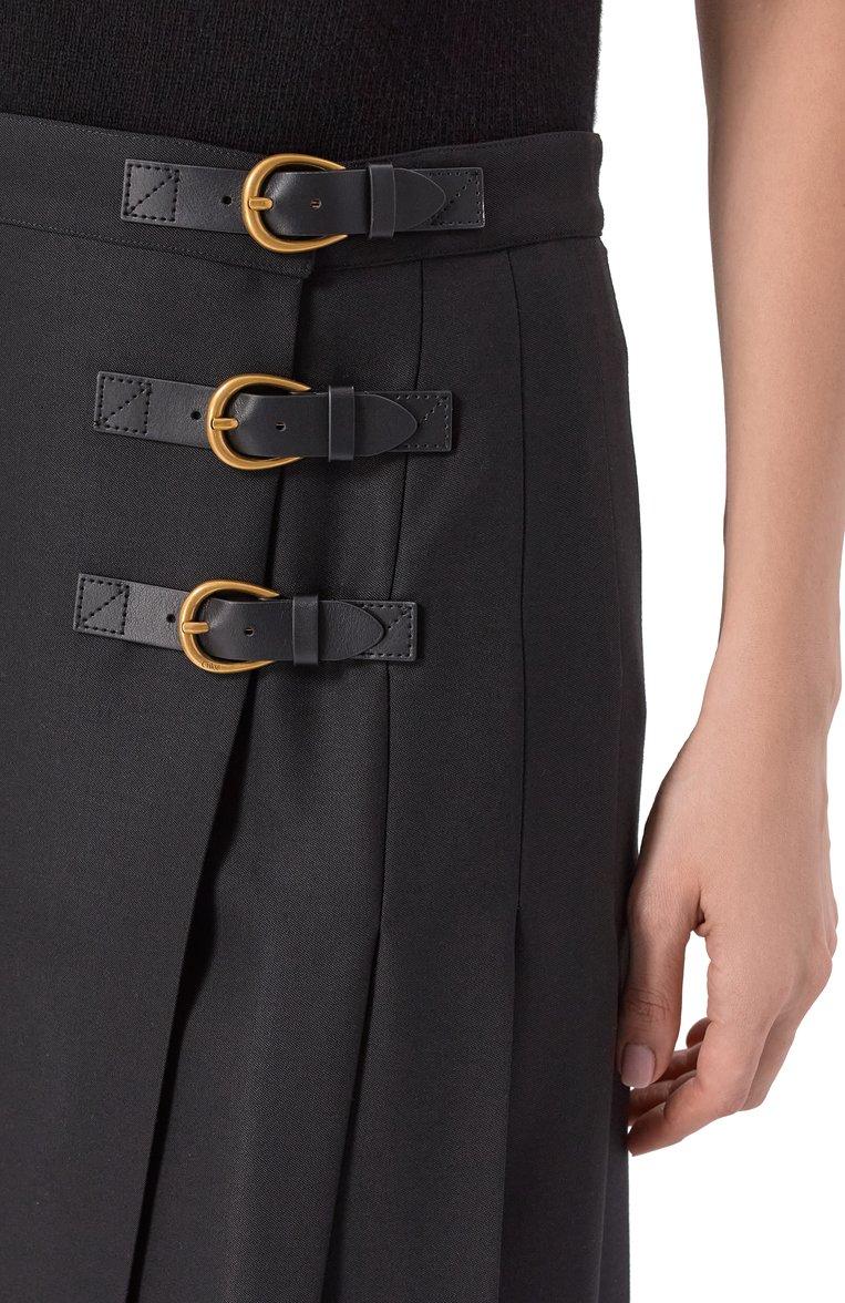 https://st-cdn.tsum.com/sig/1d89607bb4441086e49160ca31f7818a/width/763/i/38/57/fc/44/7a21ee95-66d1-4771-8215-0ffc6d7f1112.jpg
