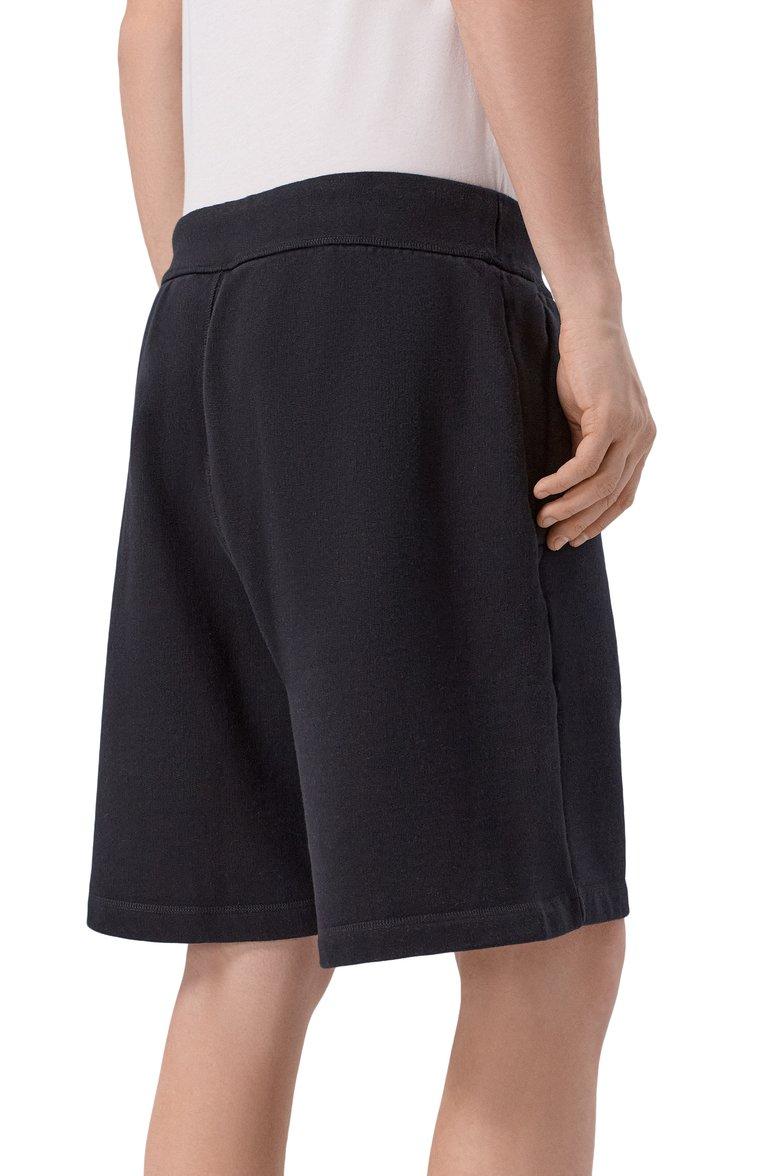 https://st-cdn.tsum.com/sig/212cee67374ddd16522021321ab9c629/width/763/i/4a/be/2e/58/1d096304-eef4-11f0-b80d-b4969139ea48.jpg
