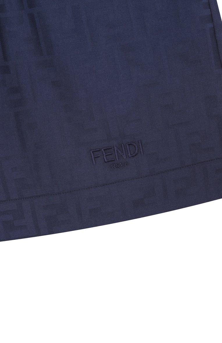 https://st-cdn.tsum.com/sig/215157668f702e75e16c52ddabf16581/width/763/i/9f/26/b2/79/f7b0fb55-2452-41e8-969a-683573c853f1.jpg