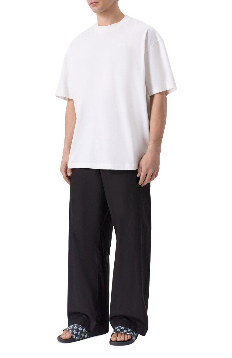 https://st-cdn.tsum.com/sig/2179195d92006b0d117ee3a537255fad/width/763/i/ad/5e/6d/3a/20c0811b-f152-11f0-b80d-b4969139ea48.jpg