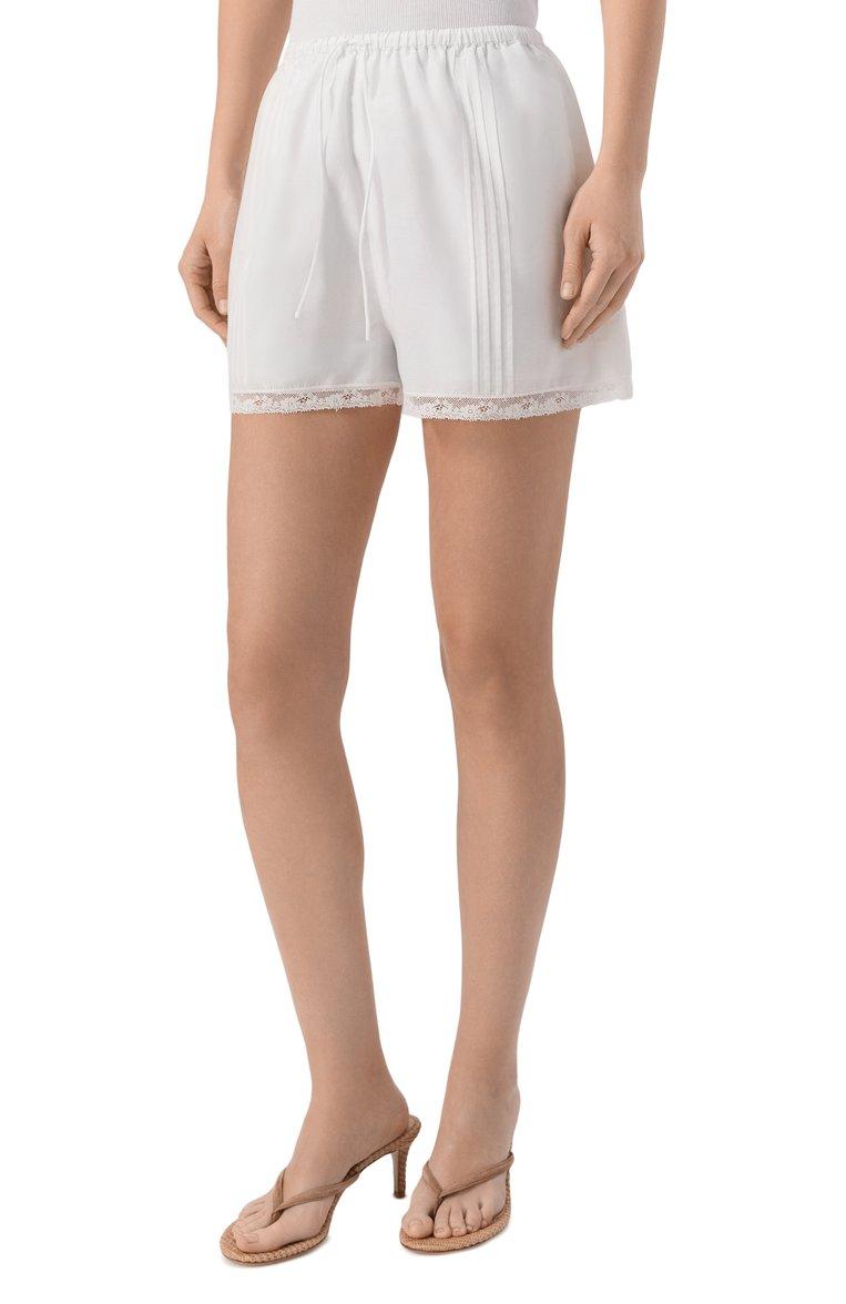 https://st-cdn.tsum.com/sig/223c450b31e657931a9d61ea97d1402c/width/763/i/0f/a8/ab/b9/8caa6015-2ef9-429b-9c78-000ed66de8aa.jpg